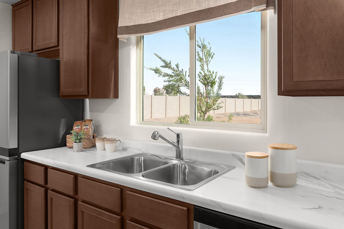 Upgraded stainless steel kitchen sink