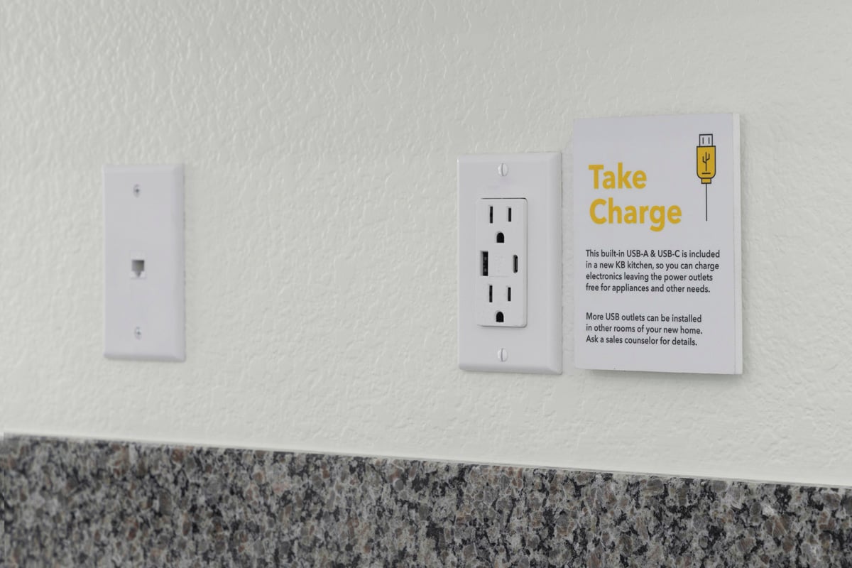 Kitchen USB-A and -C charging receptacle