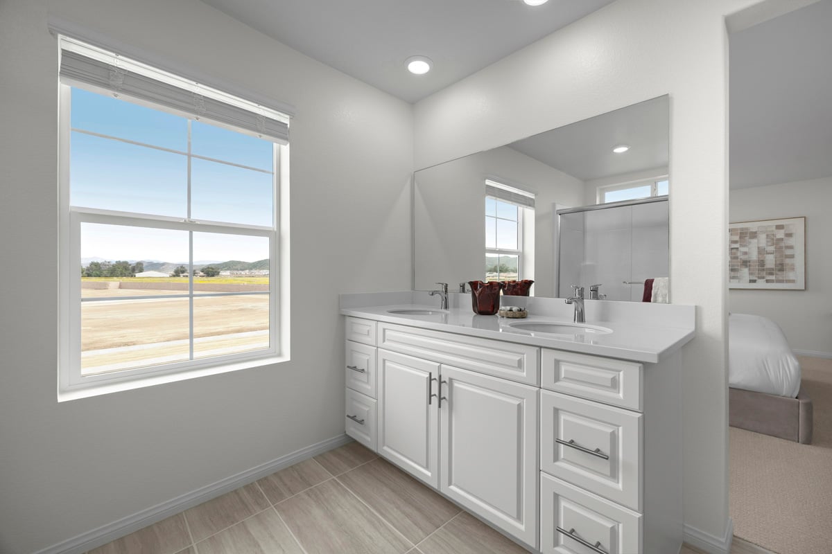 Dual-sink vanity at primary bath