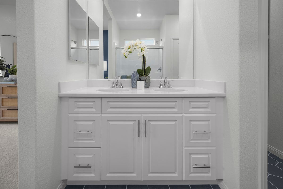 Thermofoil cabinets with satin nickel pulls