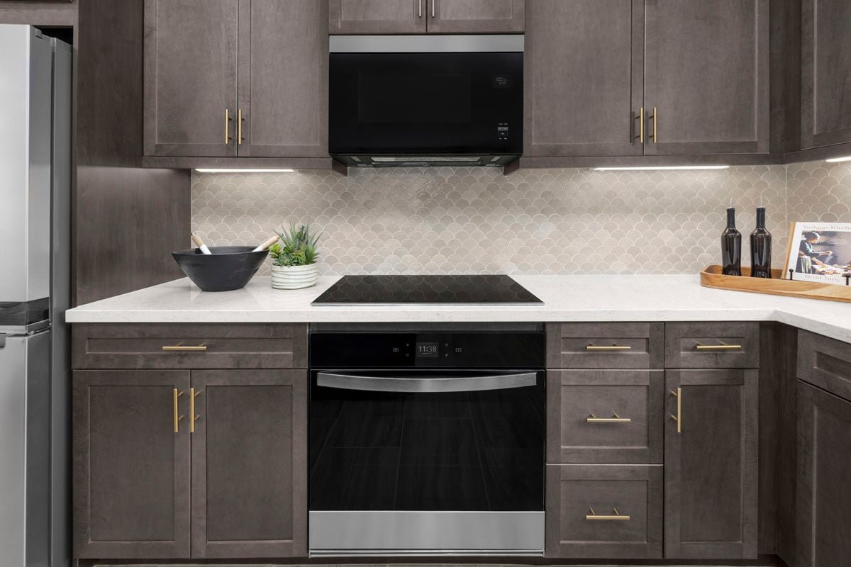 Optional stainless steel built-in oven with cooktop