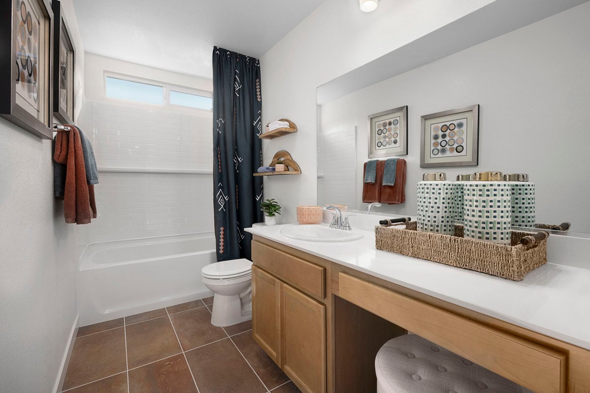 Extended vanity with knee space at bath 2