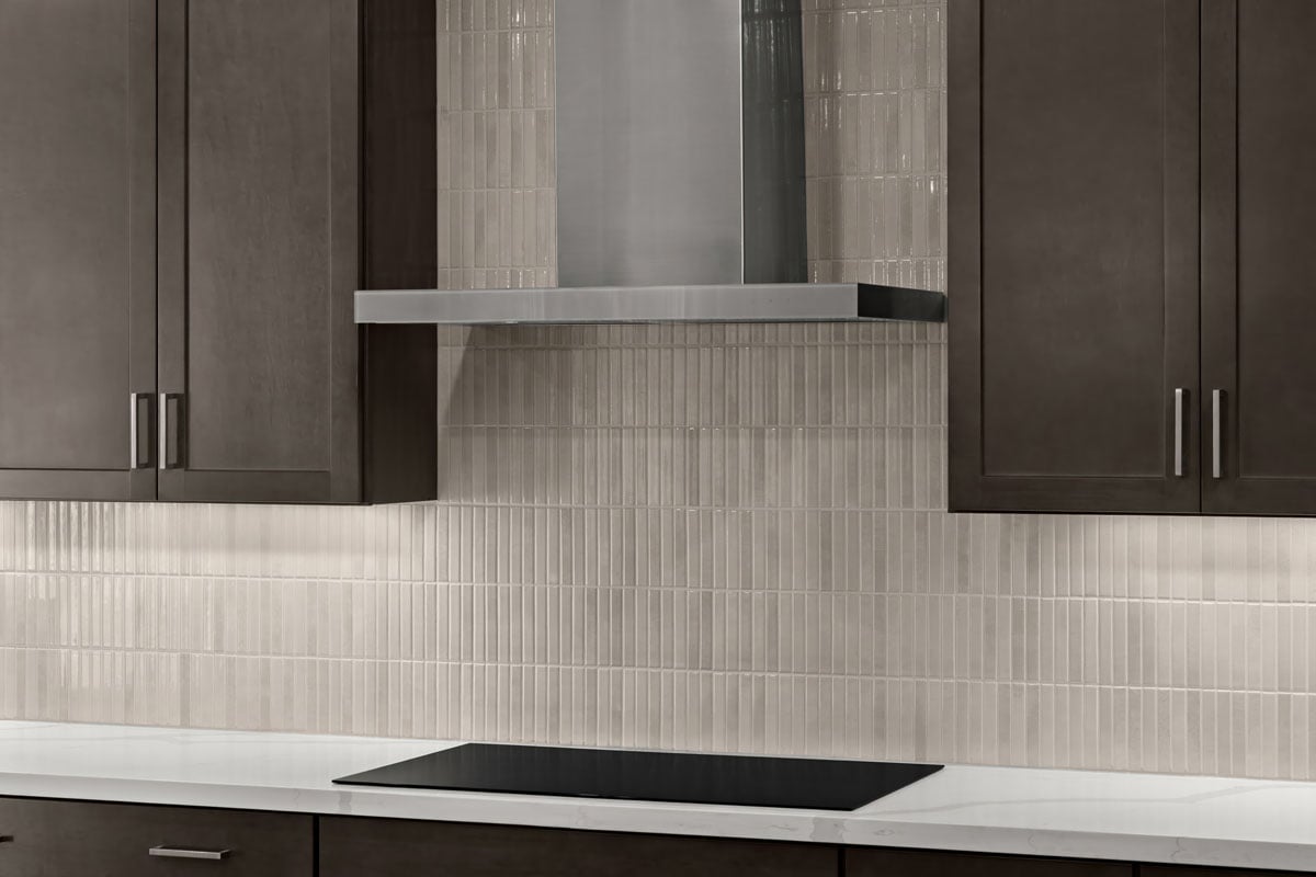Kitchen tile backsplash