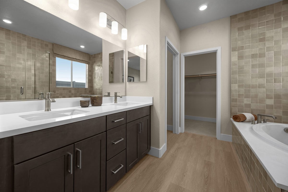 Dual-sink vanity at primary bath
