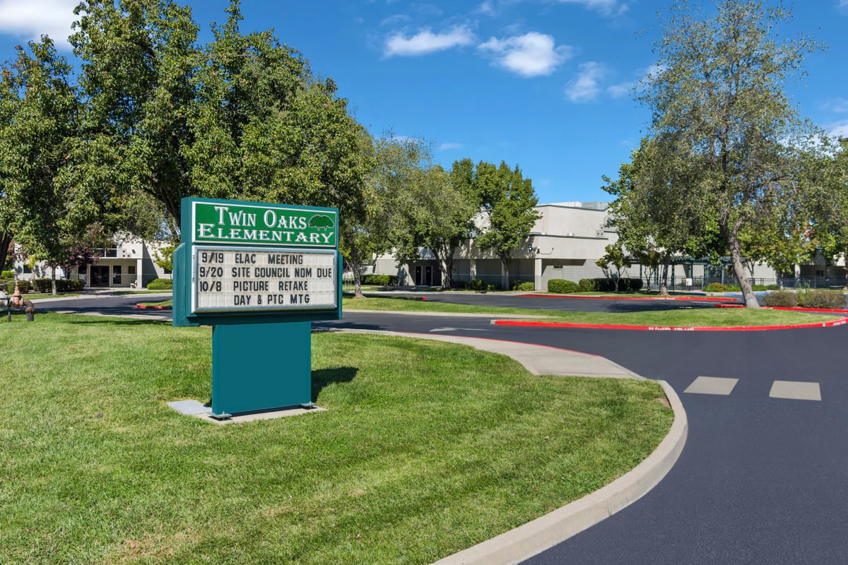 Close to Twin Oaks Elementary School