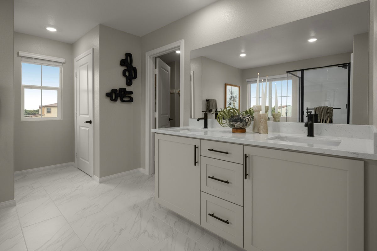 Optional matte black fixtures at primary bath