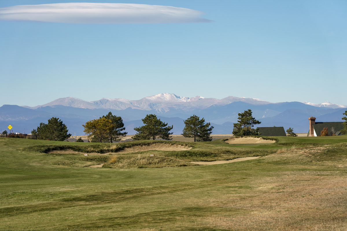 Community golf course