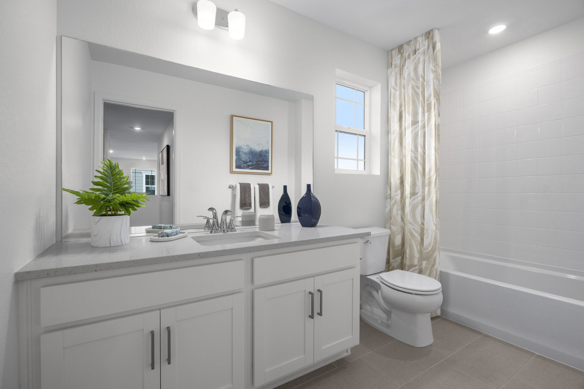 Extended vanity at bath 2