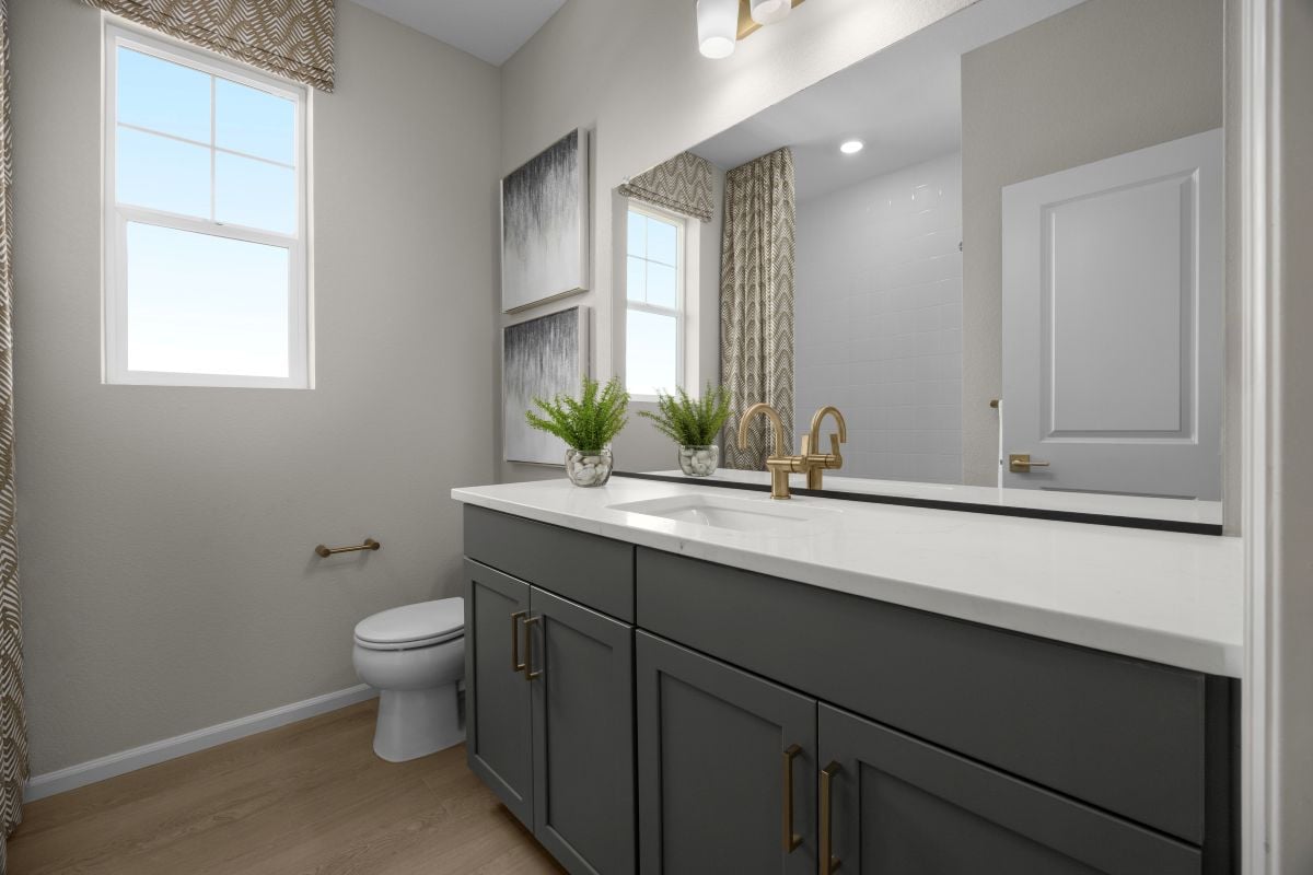 Extended vanity at bath 2