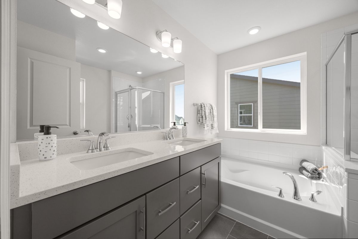 Dual-sink vanity at primary bath