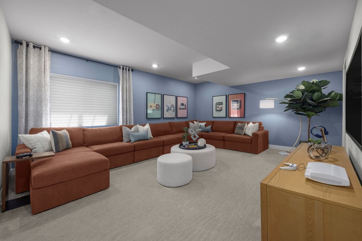Basement recreation room