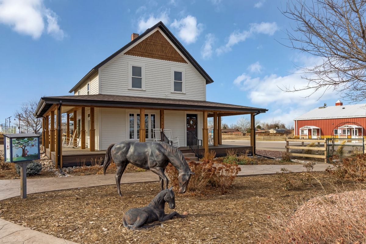 Near Historic Charles Muegge House