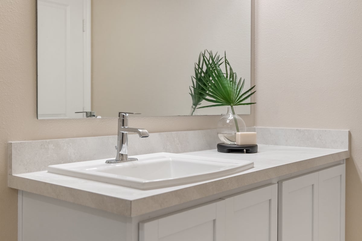 Laminate bathroom countertops