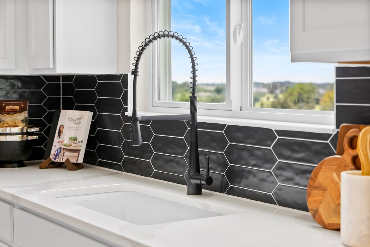 Tile backsplash