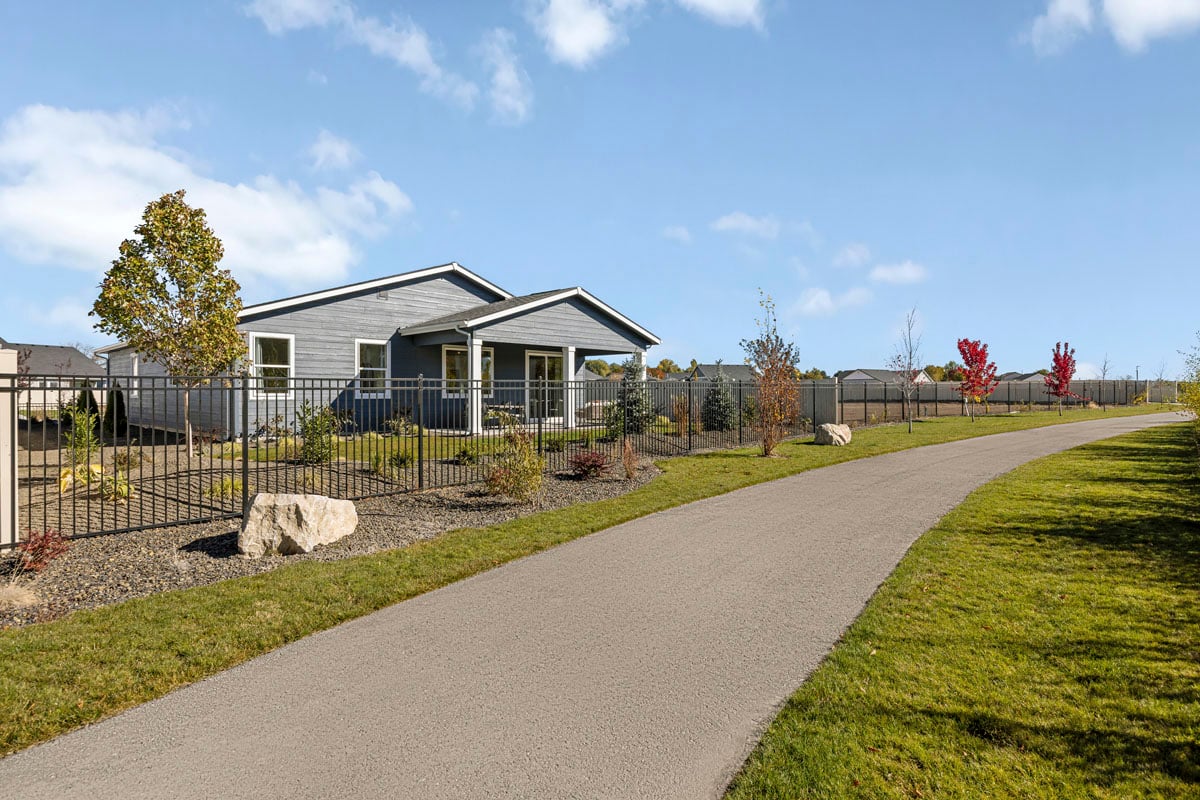 Near Indian Creek Trail