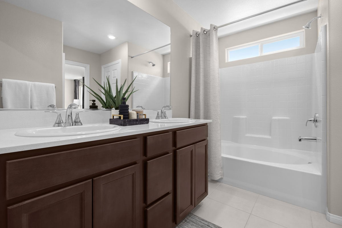 Dual-sink vanity at primary bath