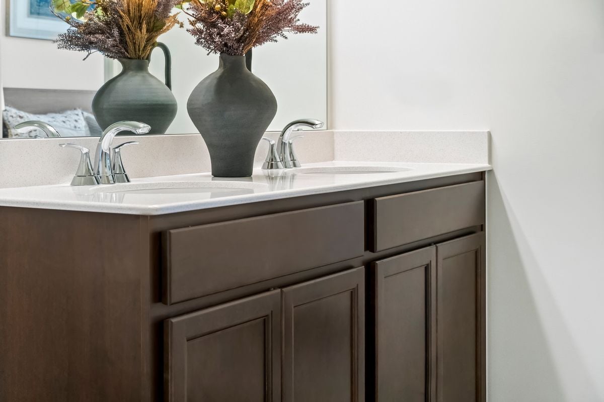 Dual-sink vanity