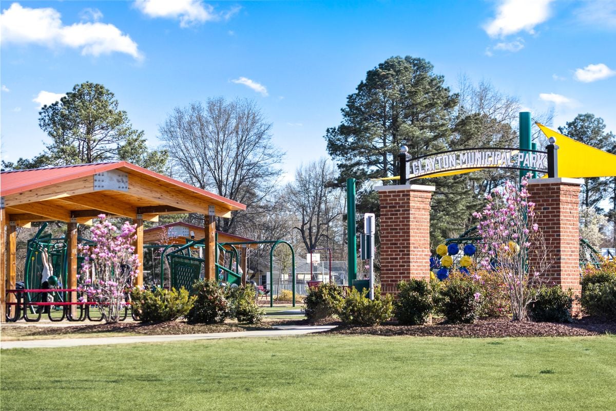 Close to Clayton Community Park