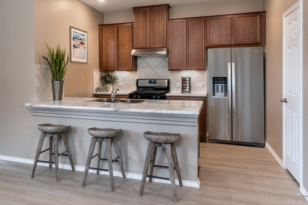 New Homes in Round Rock, TX - Salerno-Heritage Collection Plan 1360 Kitchen