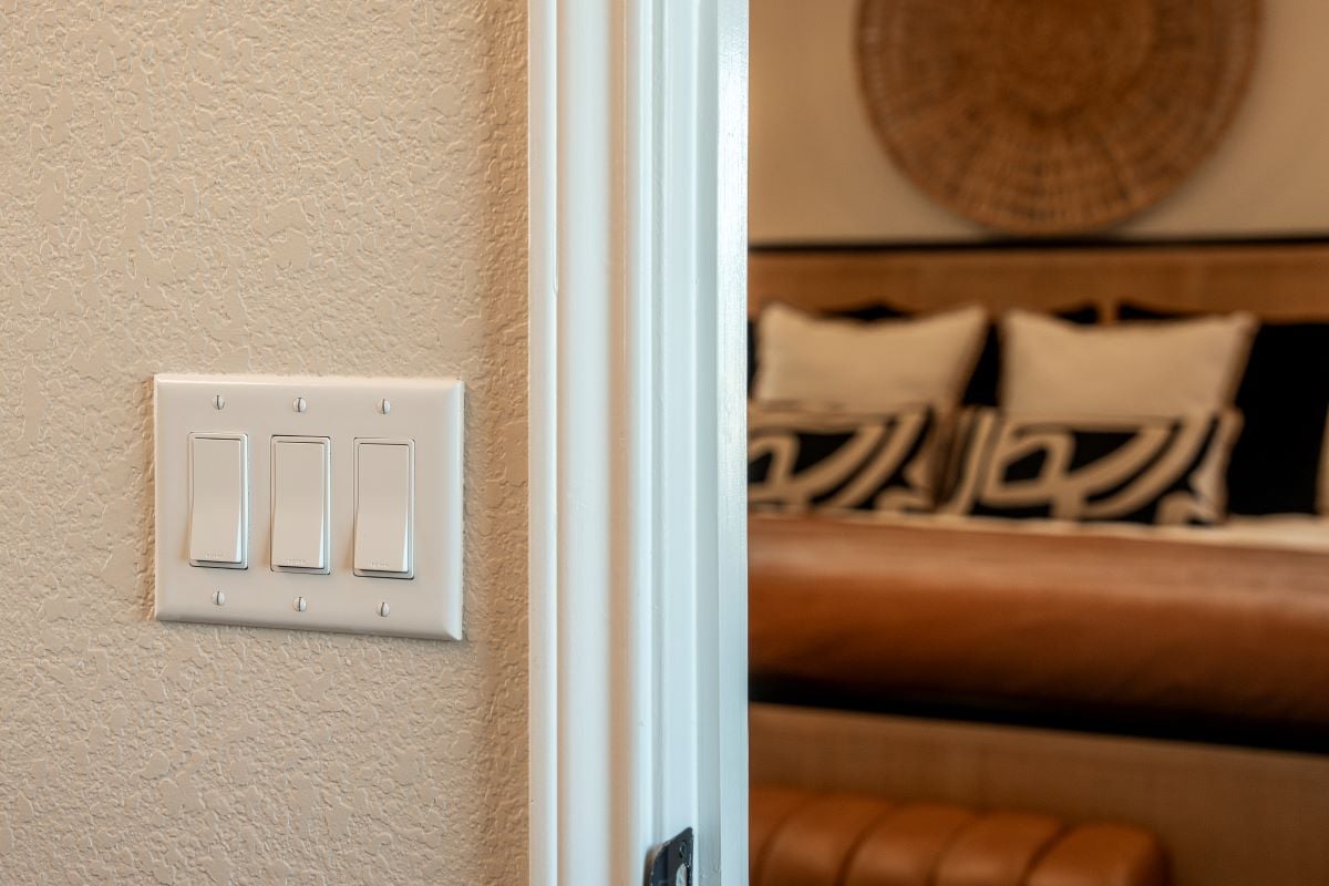 Rocker light switches