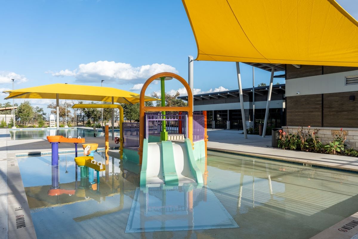 Cool Water community kiddie pool