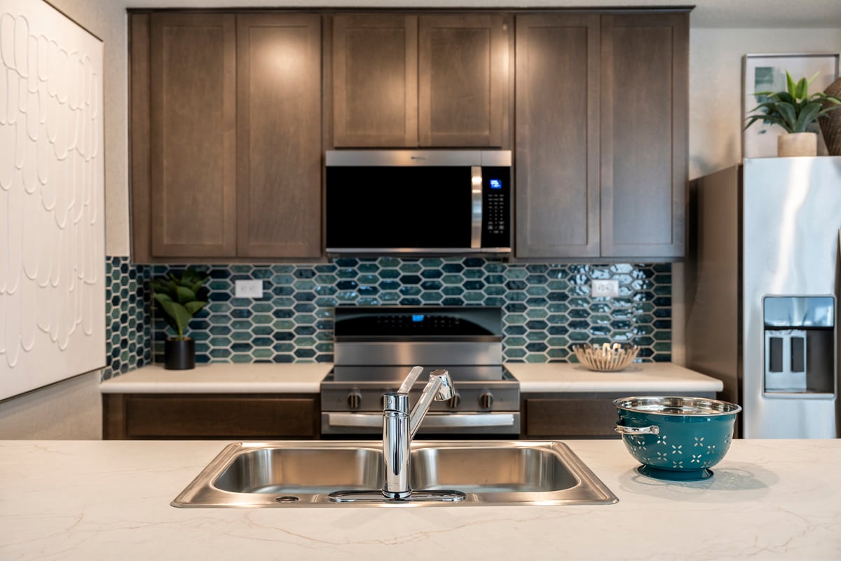 Extended breakfast bar top	