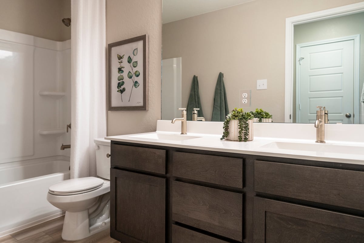 Dual-sink vanity at bath 2